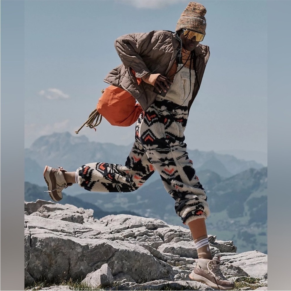 Free People FP Movement Hit The Slopes Printed Salopette Size XL NWT - Picture 5 of 16
